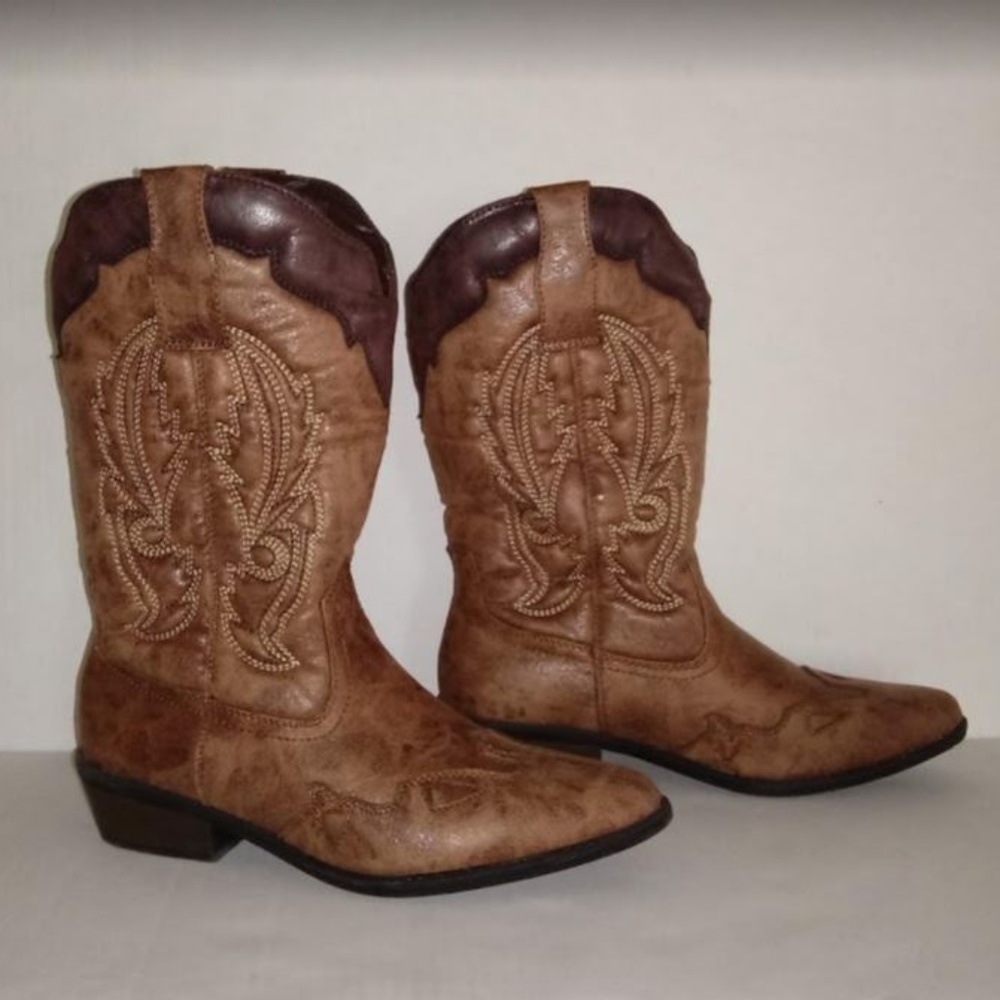 Cato Cowboy Boots, Brown, Size 7